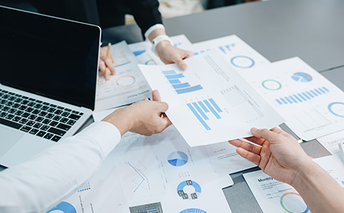 代理記賬一年多少錢？附詳細(xì)費(fèi)用解析與...